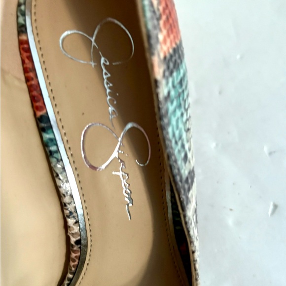 Jessica Simpson heels - Picture 8 of 11